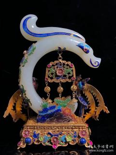 老楠木漆器盒装和田玉包金摆件 玉质细腻通