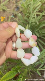 新疆和田玉籽料原石手链手串 颗颗饱满 原籽无修 暖白一级白 细度白度