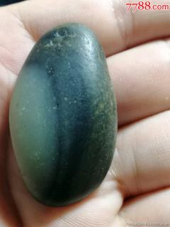新疆和田青花籽料原石